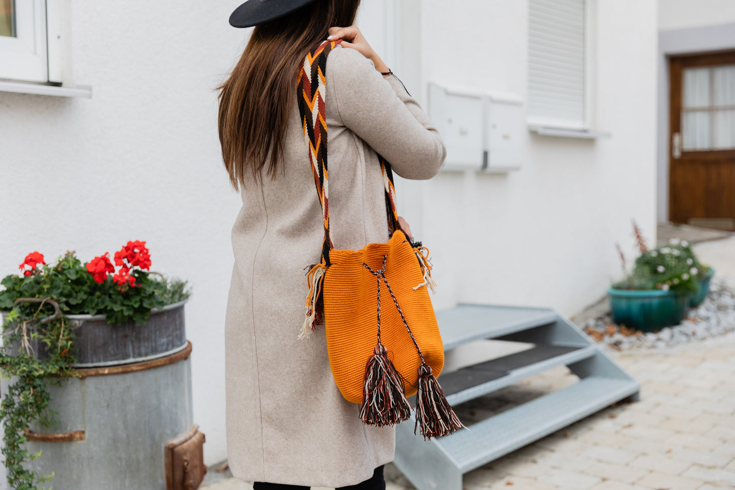 Dark mustard Wayuu bag.