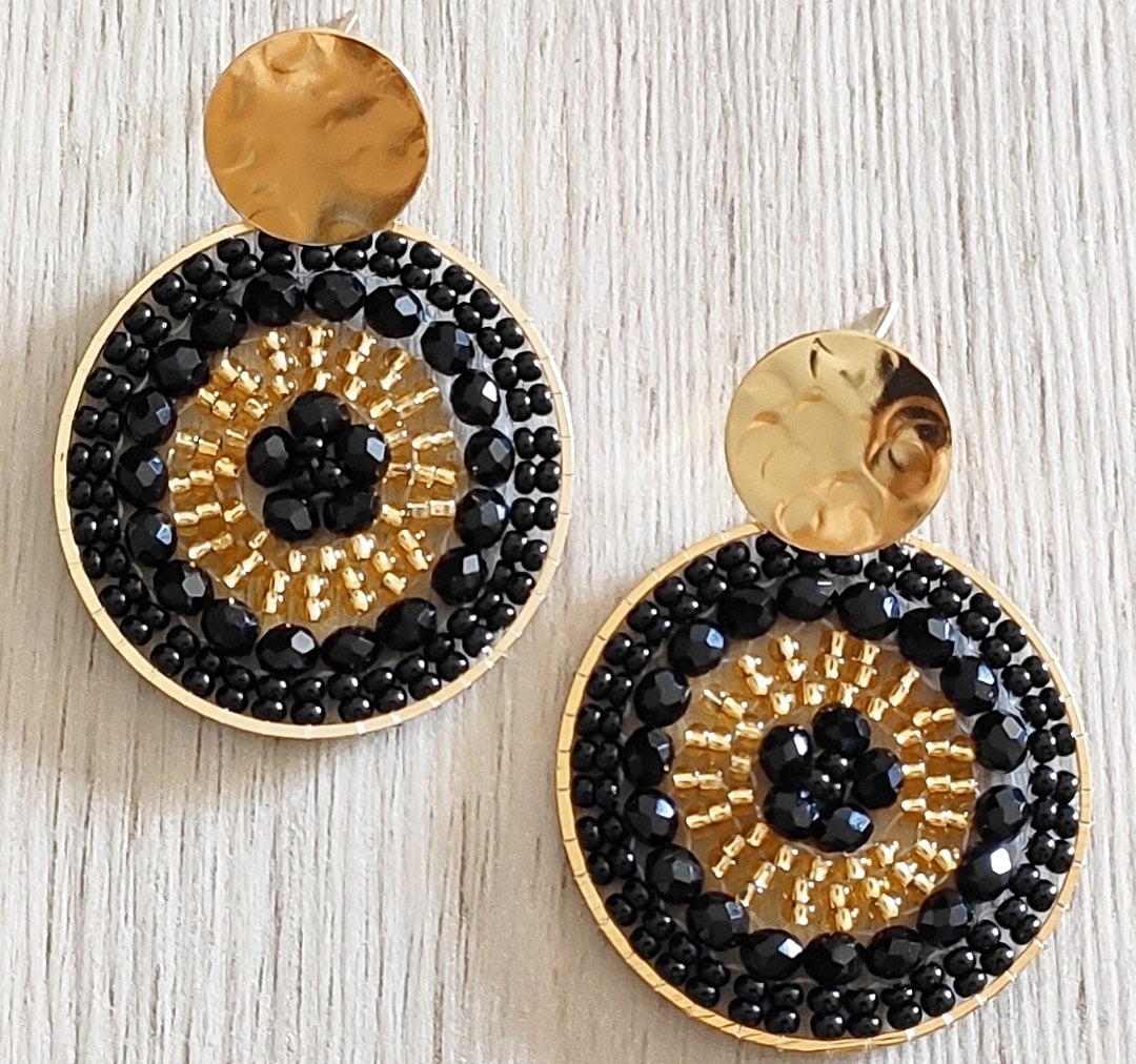 Round Medium black handmade earrings .jpg