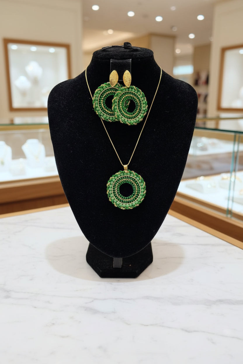 Emerald Aura Jewelry Set ✨💚