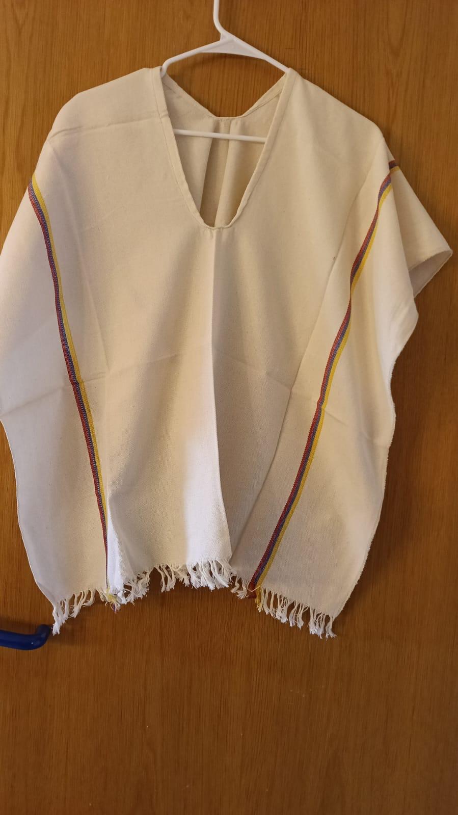 Kolumbianischer Poncho – Handgefertigte Tradition